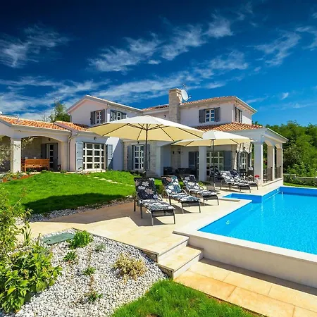 Дом отдыха Carpe Diem *