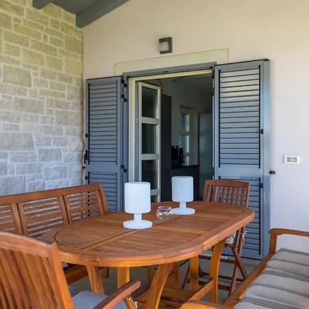 Holiday home Carpe Diem Kastelir